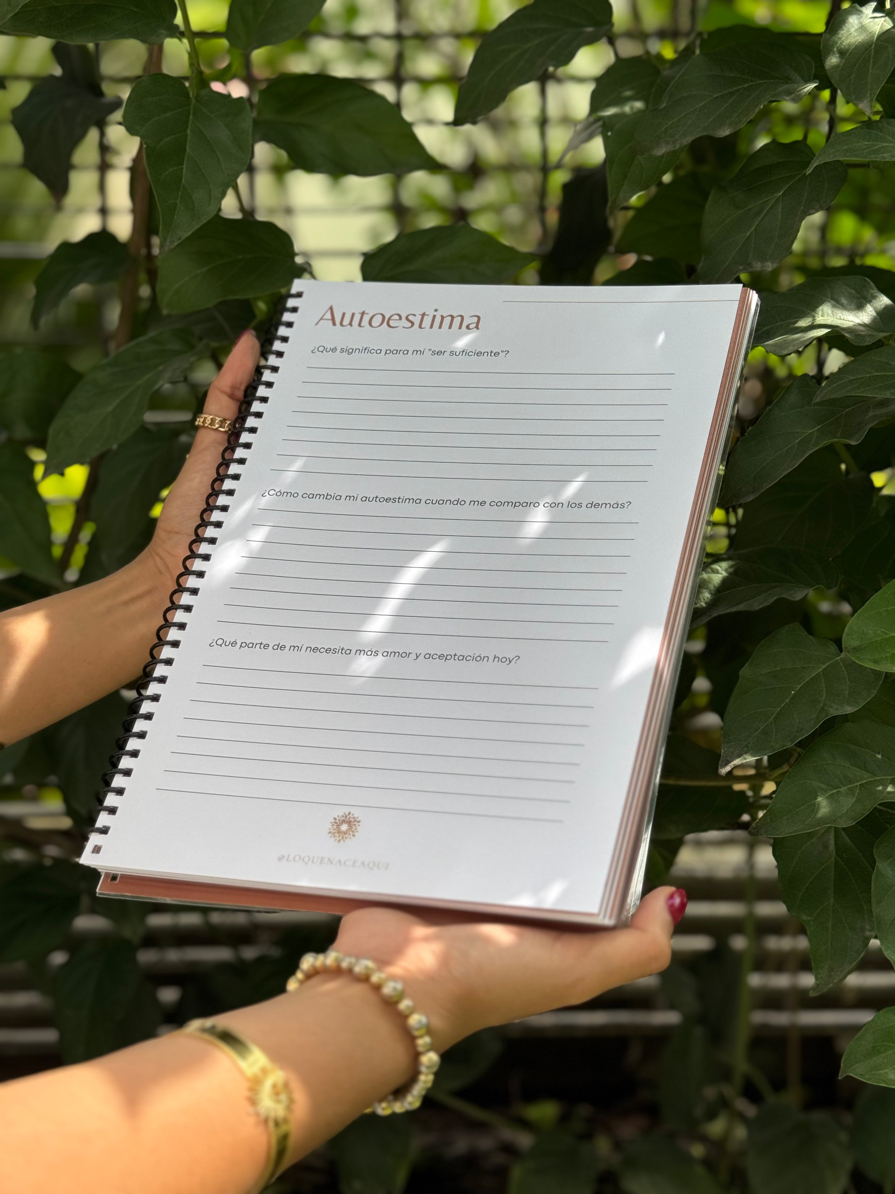 Un mapa para explorar tu mundo interior con ejercicios, reflexiones y hábitos que sanan.